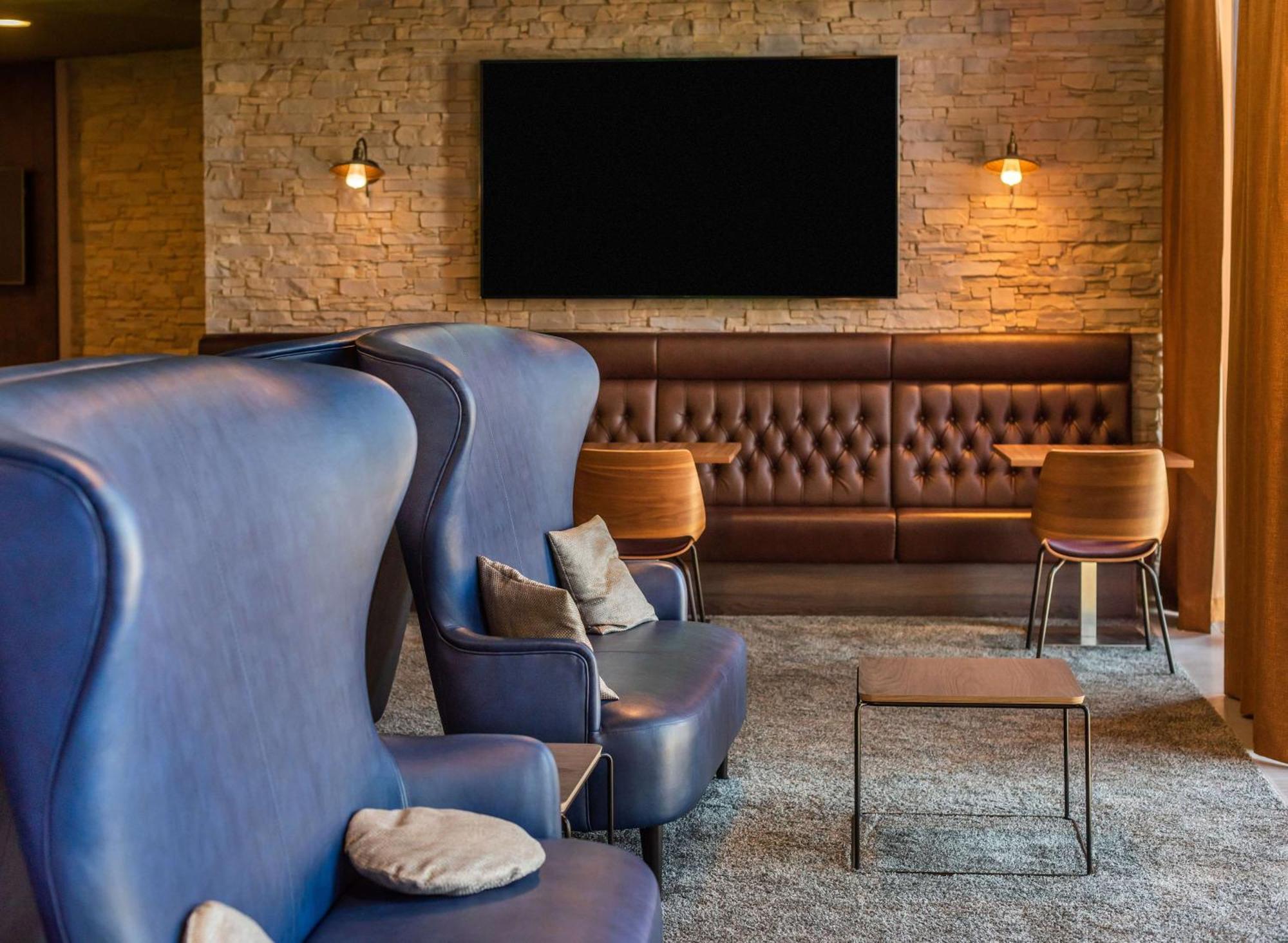Hilton Garden Inn Stuttgart Neckarpark Luaran gambar