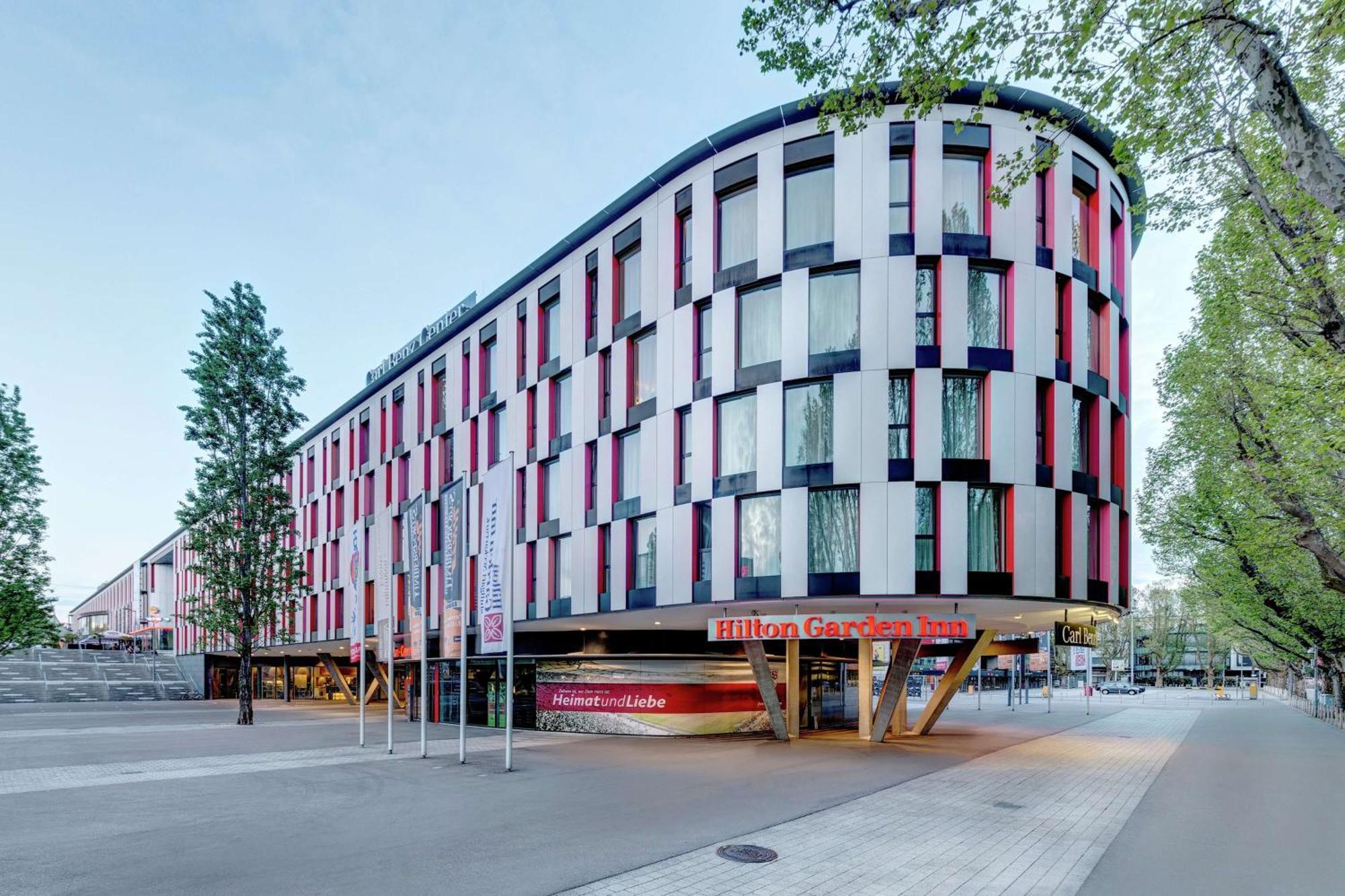 Hilton Garden Inn Stuttgart Neckarpark Luaran gambar