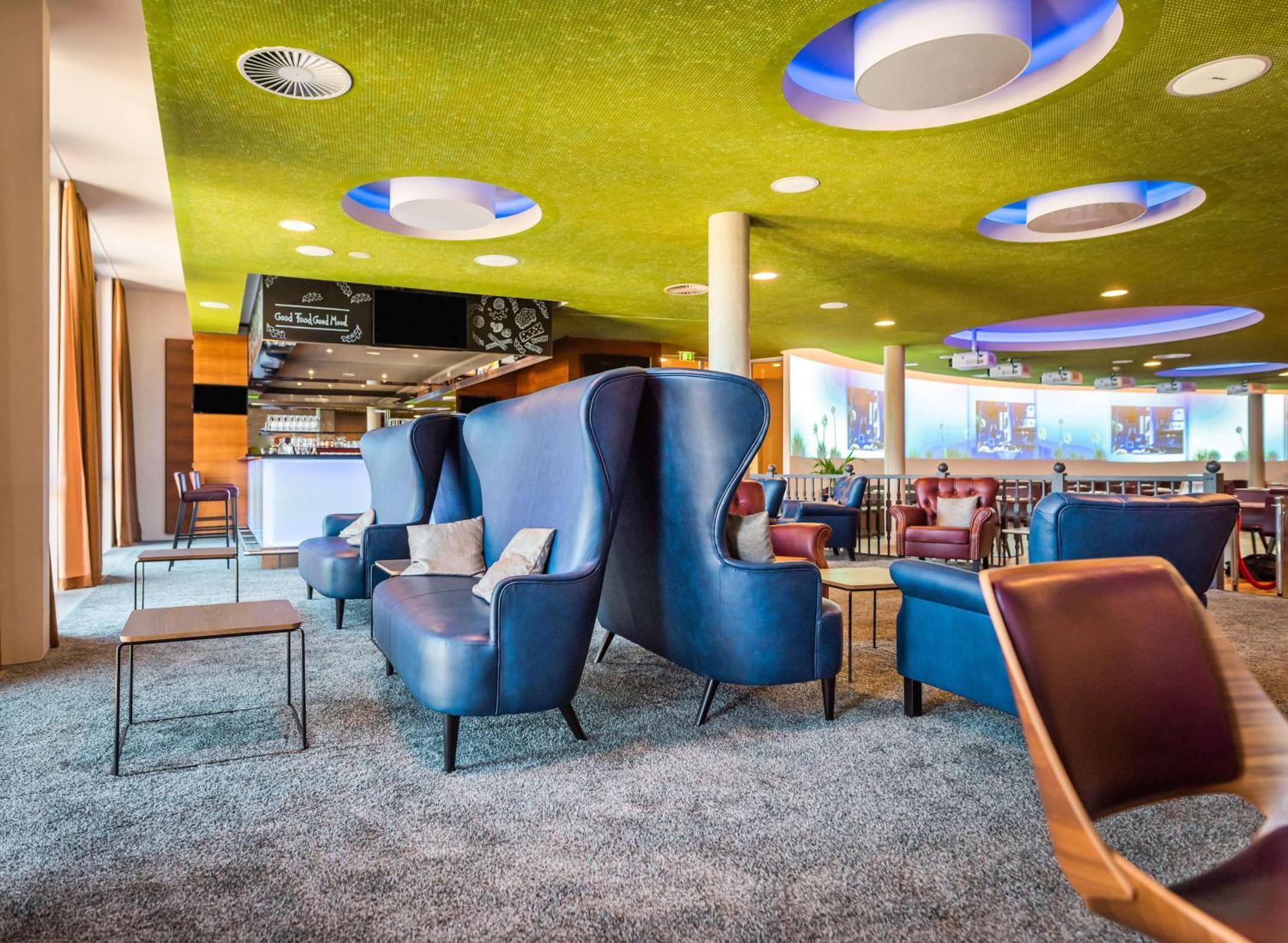 Hilton Garden Inn Stuttgart Neckarpark Luaran gambar