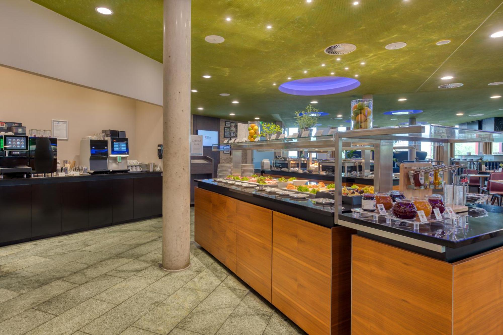 Hilton Garden Inn Stuttgart Neckarpark Luaran gambar