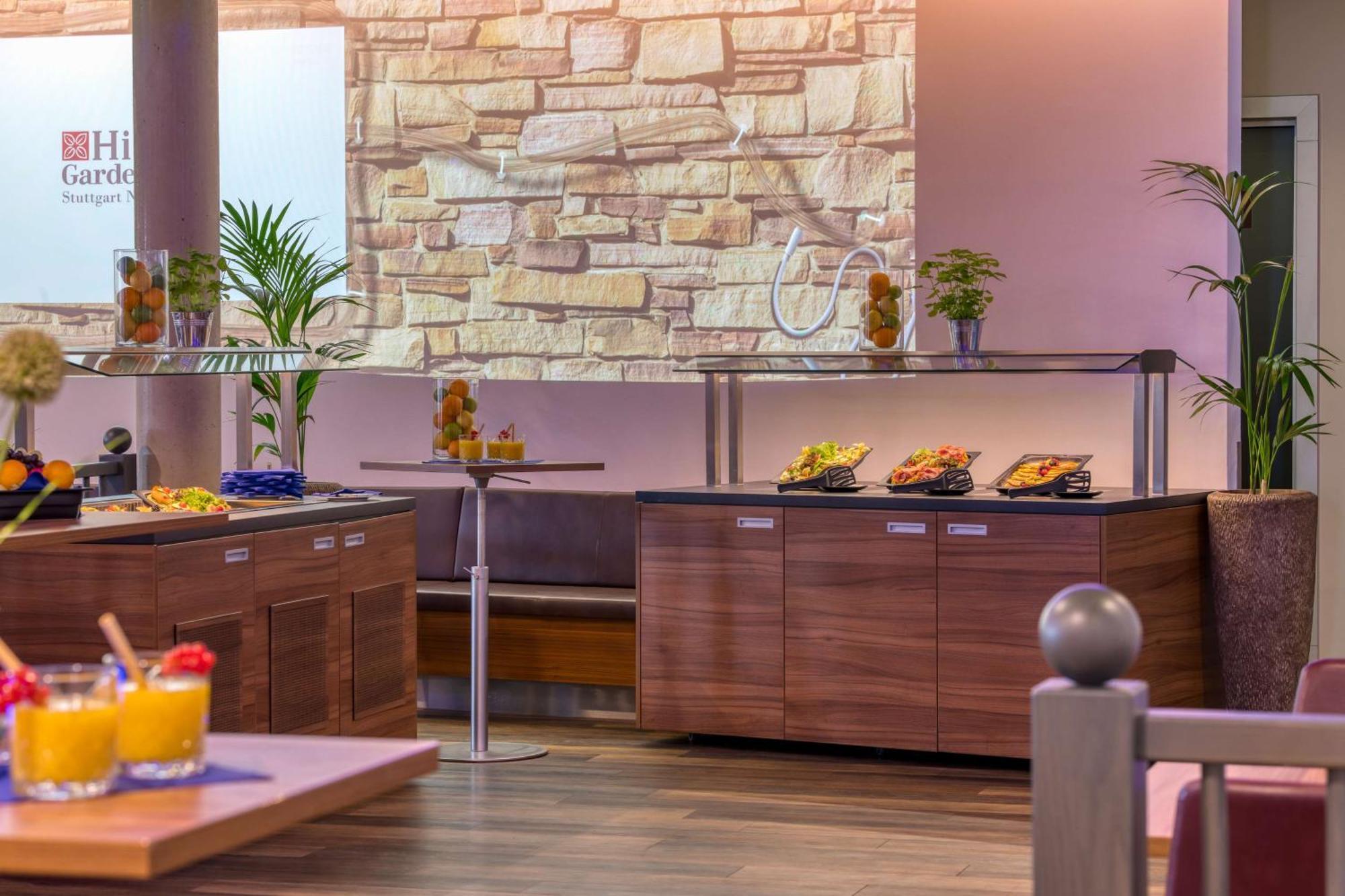 Hilton Garden Inn Stuttgart Neckarpark Luaran gambar